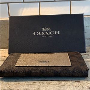 Coach wallet